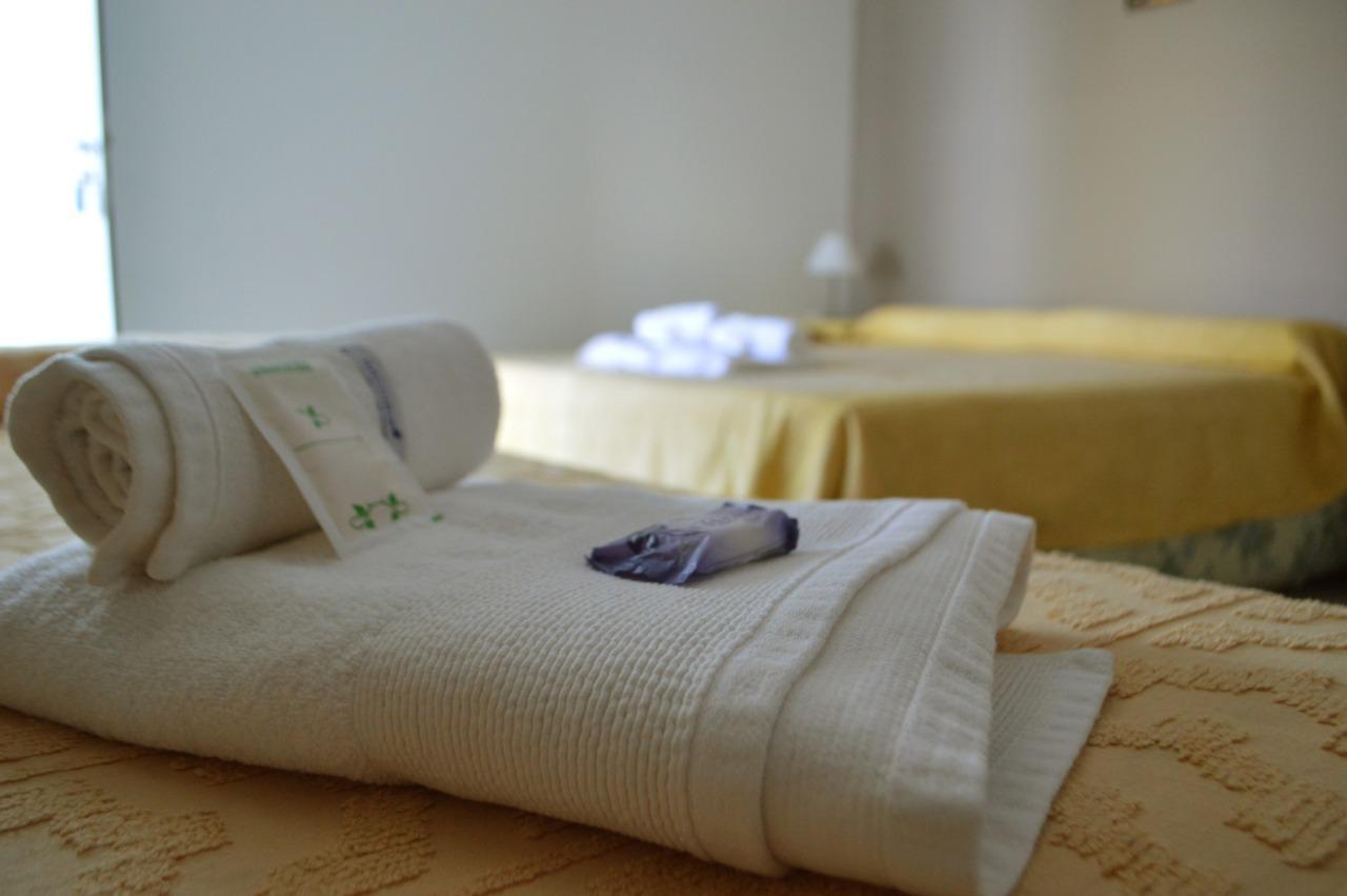 Acantilado Hotel 2*